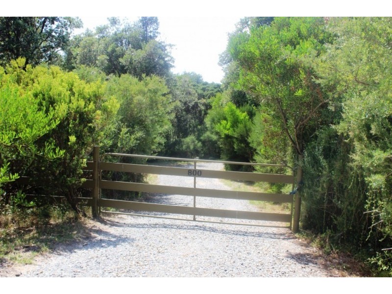 800 LEES ROAD, Venus Bay VIC 3956
