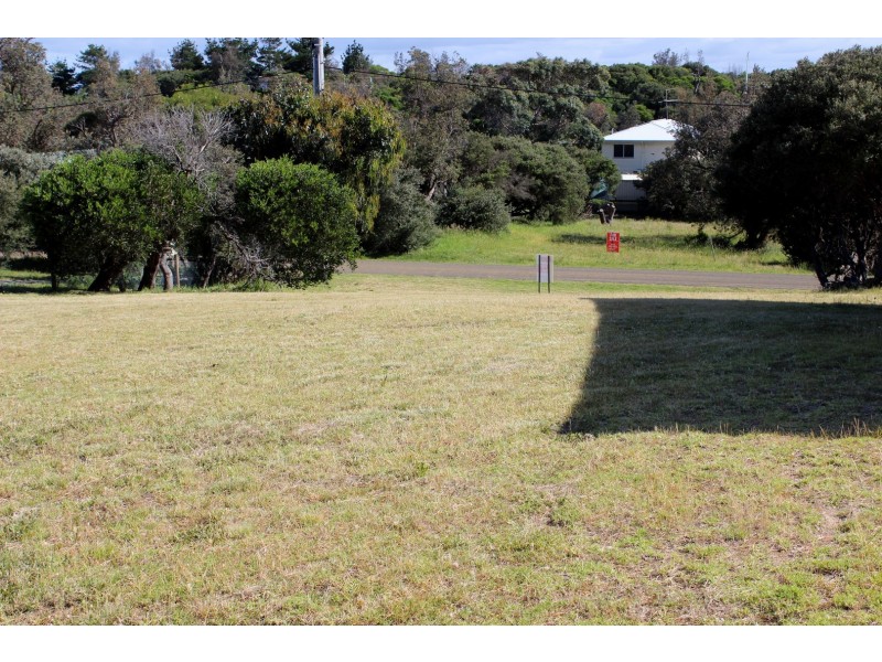 31. BRADLEY AVENUE, Venus Bay VIC 3956