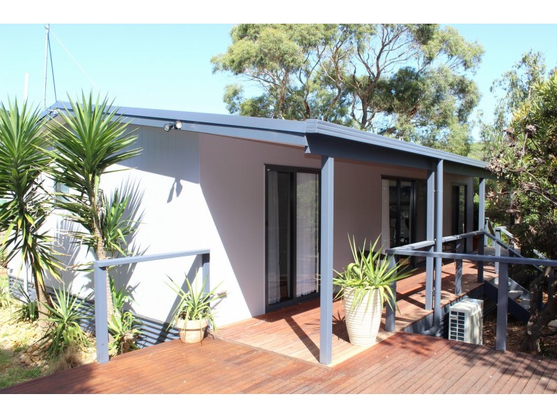 118 ATHERTON DRIVE, Venus Bay VIC 3956