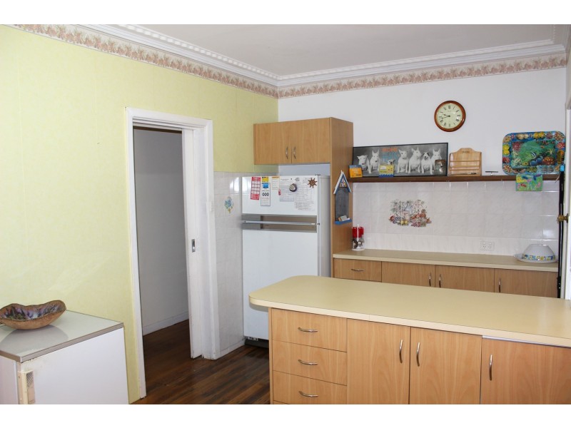 2 LOUIS ROAD, Venus Bay VIC 3956