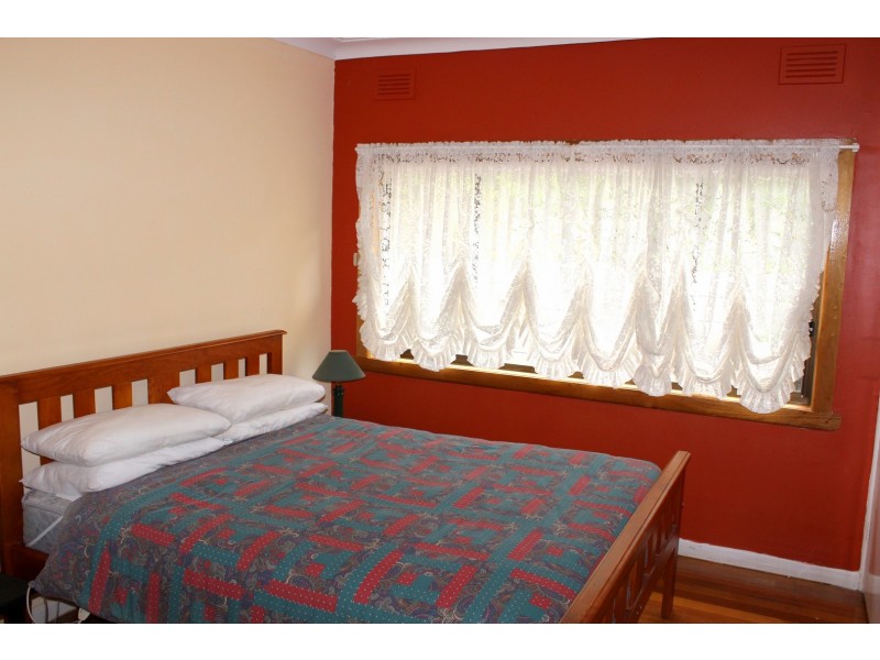 2 LOUIS ROAD, Venus Bay VIC 3956