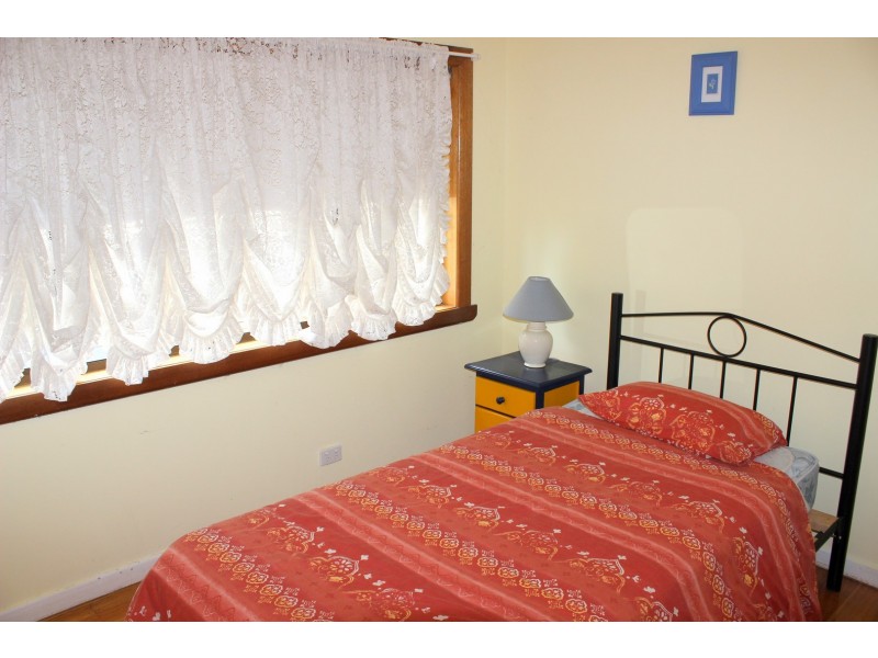 2 LOUIS ROAD, Venus Bay VIC 3956