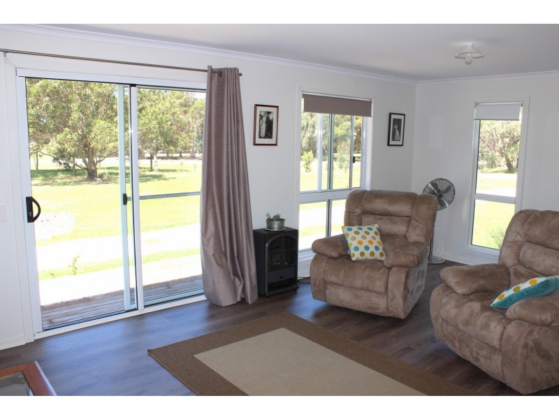 4 CUMBERLAND COURT, Tarwin Lower VIC 3956