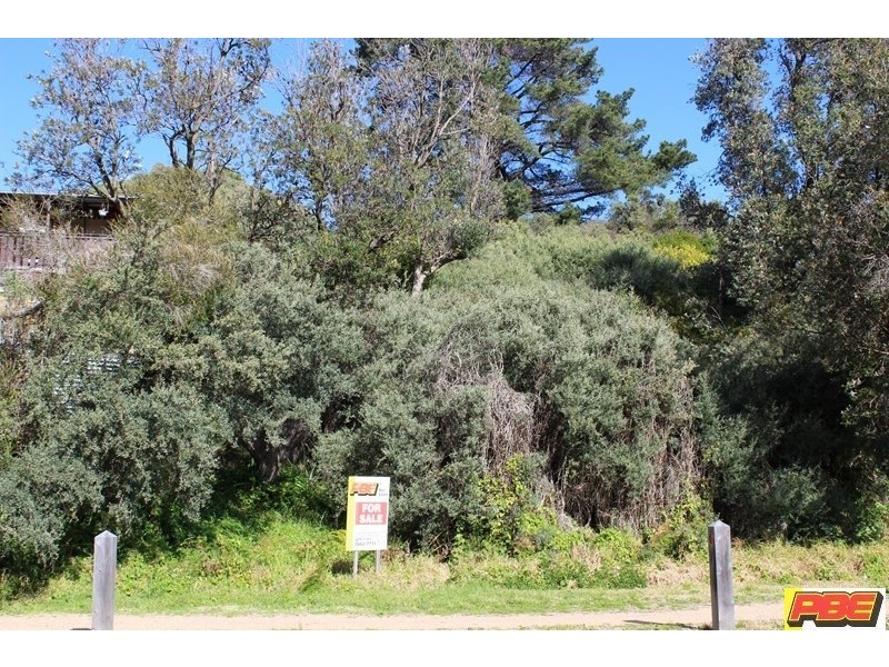 166 JUPITER BOULEVARD, Venus Bay VIC 3956