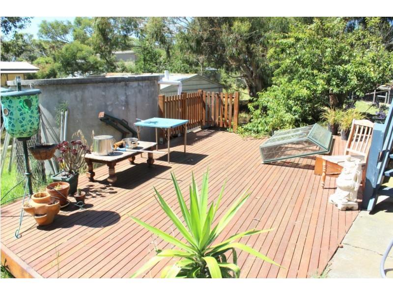 8 ANTHONY AVENUE, Venus Bay VIC 3956