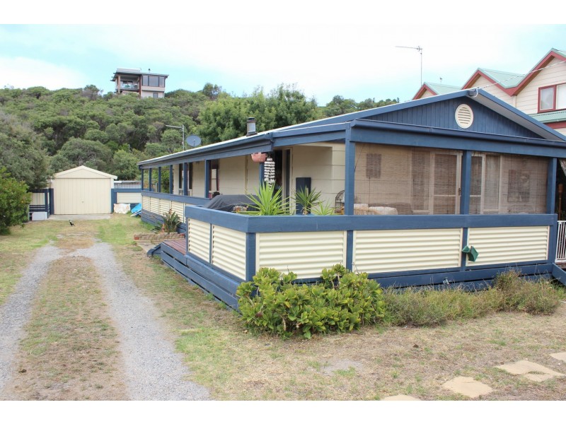 77 CANTERBURY ROAD, Venus Bay VIC 3956