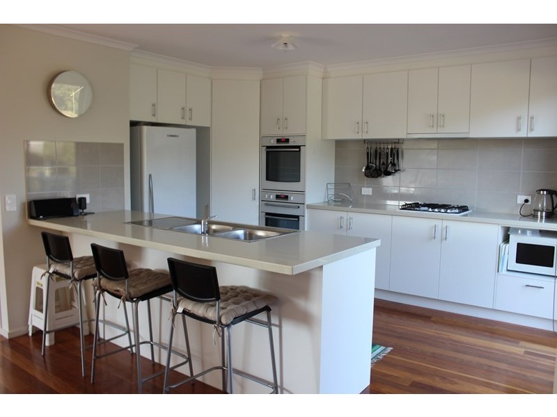 16 GRAHAM STREET, Venus Bay VIC 3956