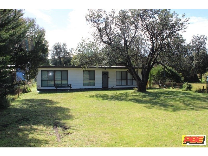 100 CANTERBURY ROAD, Venus Bay VIC 3956