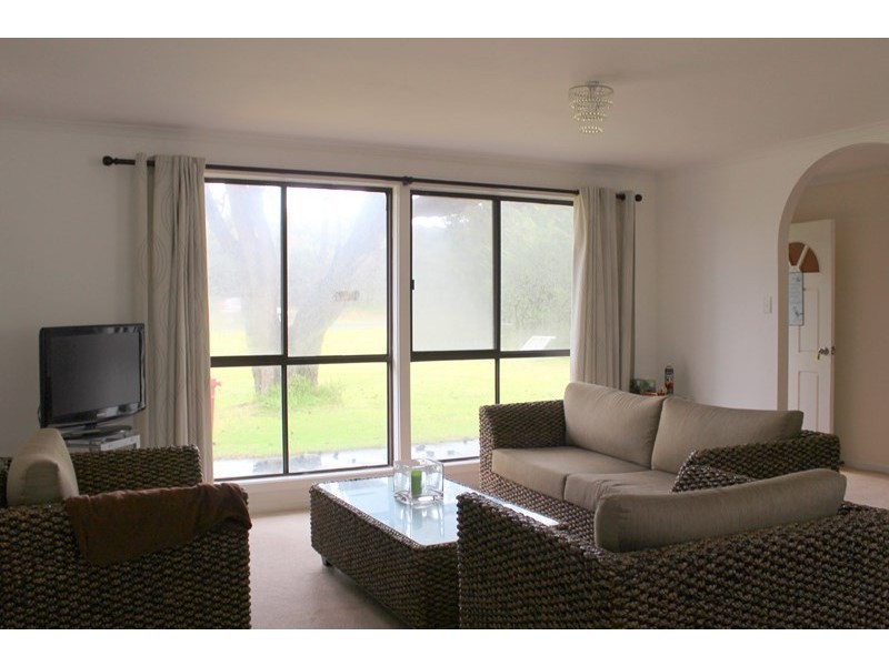 100 CANTERBURY ROAD, Venus Bay VIC 3956
