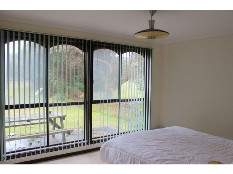 100 CANTERBURY ROAD, Venus Bay VIC 3956