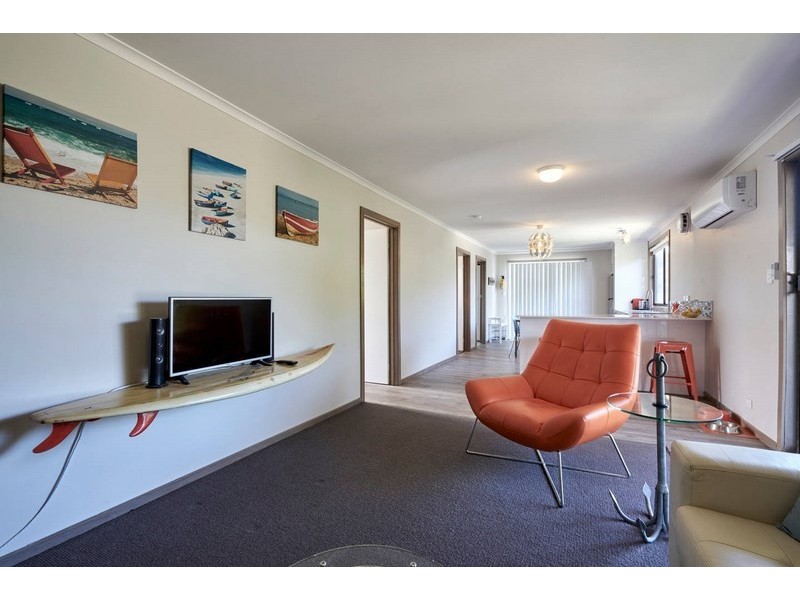 4 MCINDOE AVENUE, Venus Bay VIC 3956