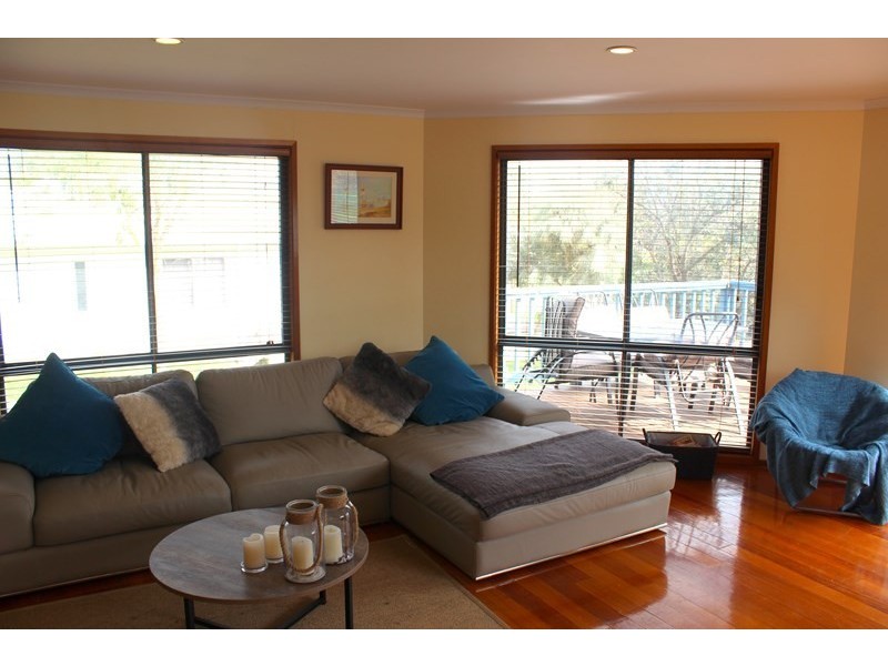 30 PANDORA AVE, Venus Bay VIC 3956
