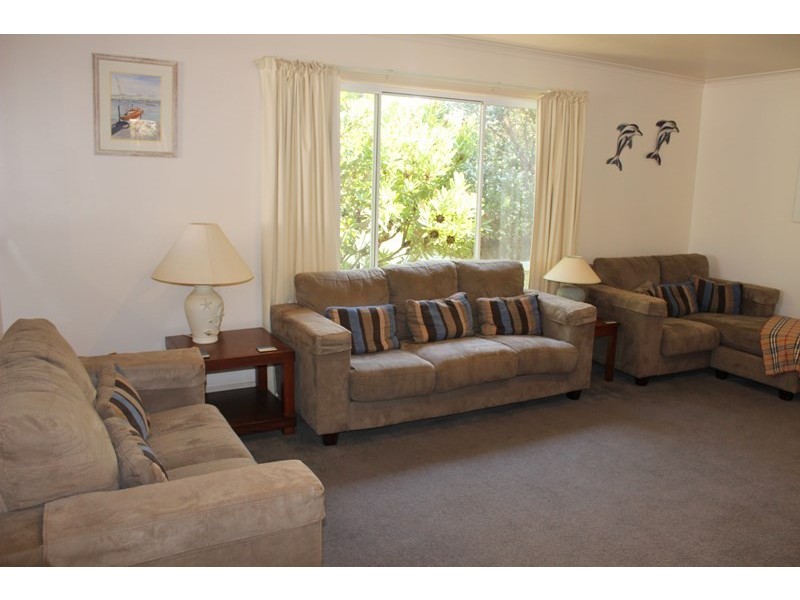 32 LOUIS ROAD, Venus Bay VIC 3956