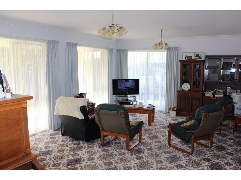 1835. MEENIYAN PROMONTORY ROAD, Fish Creek VIC 3959