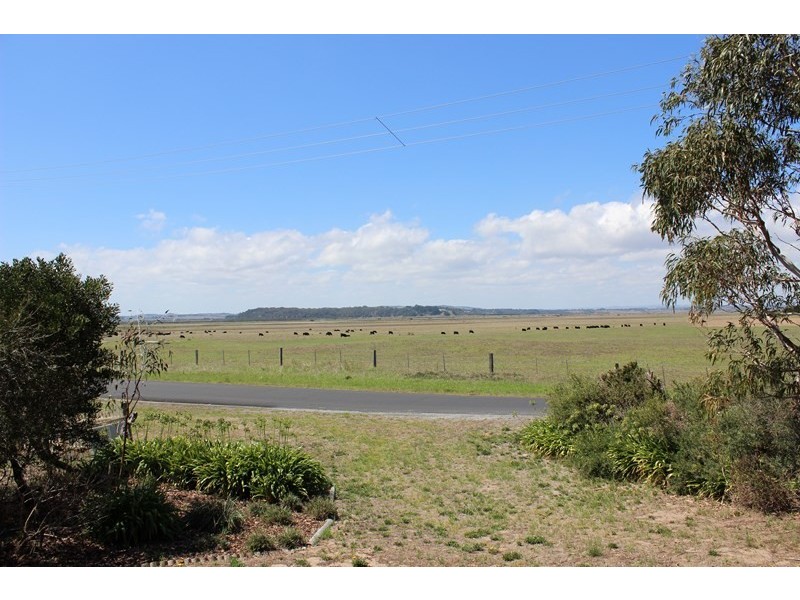139 LEES ROAD, Venus Bay VIC 3956
