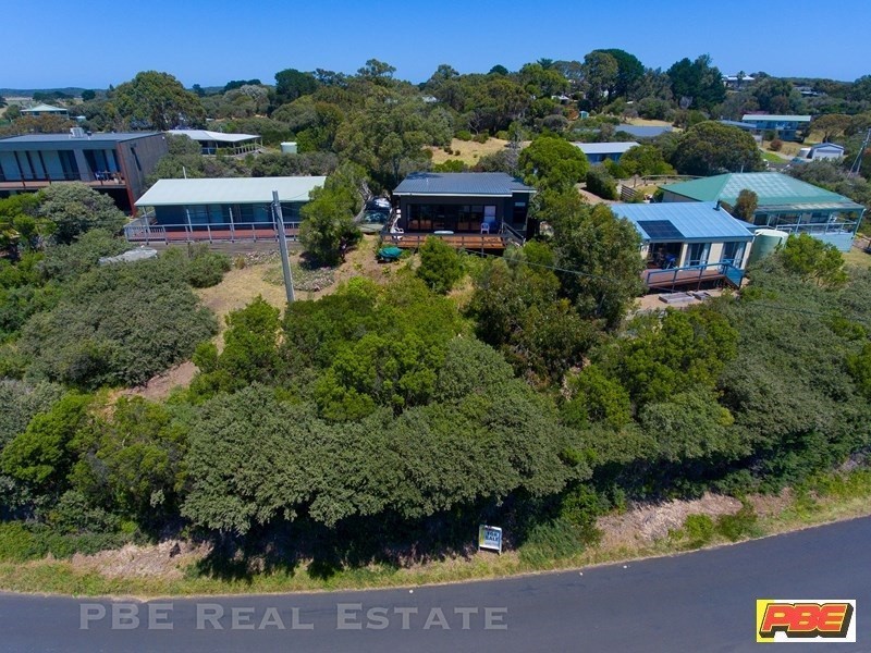 45 LEES ROAD, Venus Bay VIC 3956