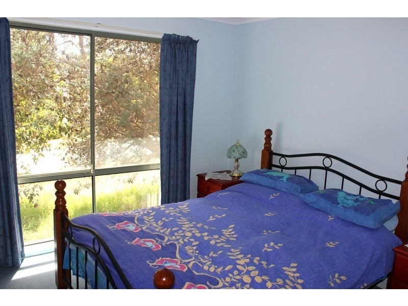 21 FISHERMANS ROAD, Venus Bay VIC 3956