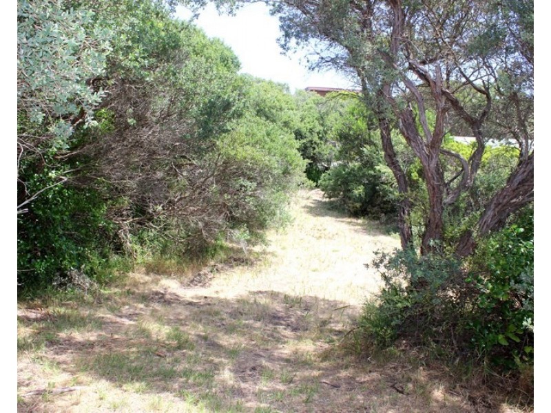 15. AMANDA CRESCENT, Venus Bay VIC 3956