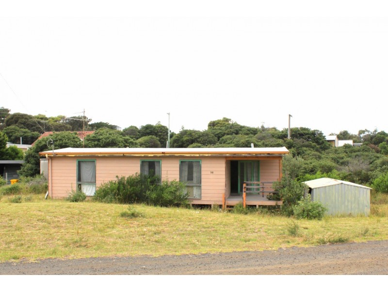 16 CONDON CRESCENT, Venus Bay VIC 3956