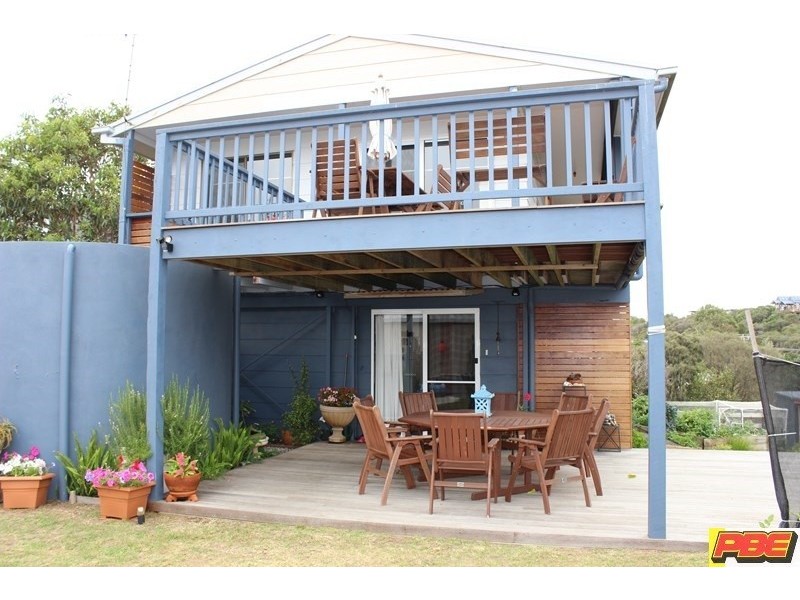 7 CONSTANCE CRESCENT, Venus Bay VIC 3956