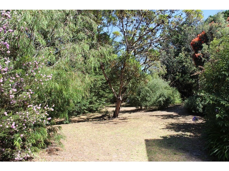 1-3 LYNCH ROAD, Venus Bay VIC 3956