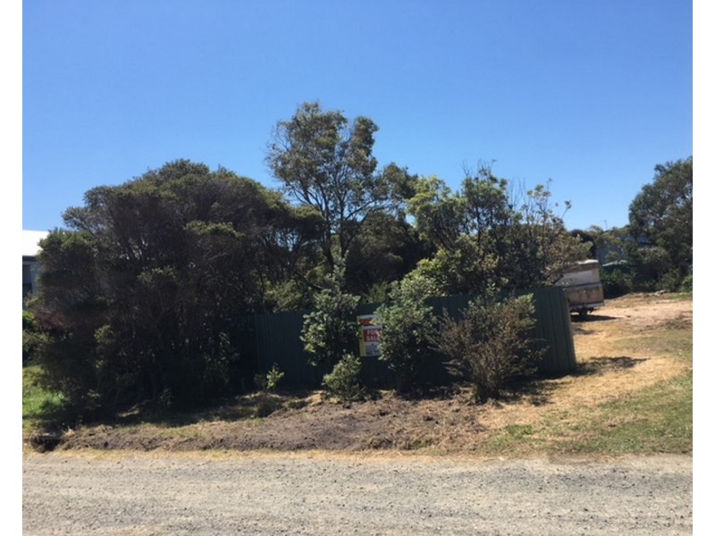 82, GREVILLIA STREET, Walkerville VIC 3956