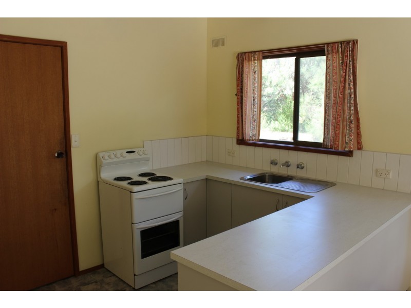 25 GEORGE STREET, Venus Bay VIC 3956