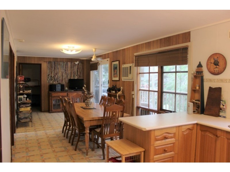 99-101 MCINDOE AVE, Venus Bay VIC 3956