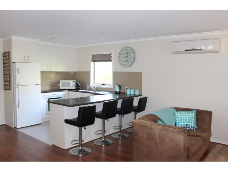 60 ATHERTON DRIVE, Venus Bay VIC 3956