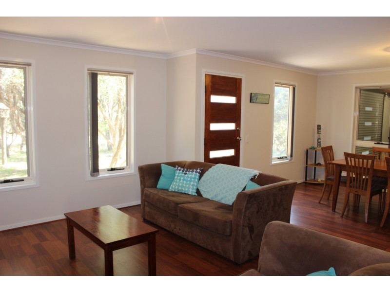 60 ATHERTON DRIVE, Venus Bay VIC 3956