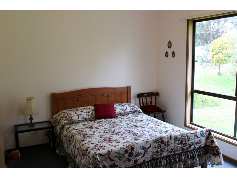 81 PANDORA AVENUE, Venus Bay VIC 3956