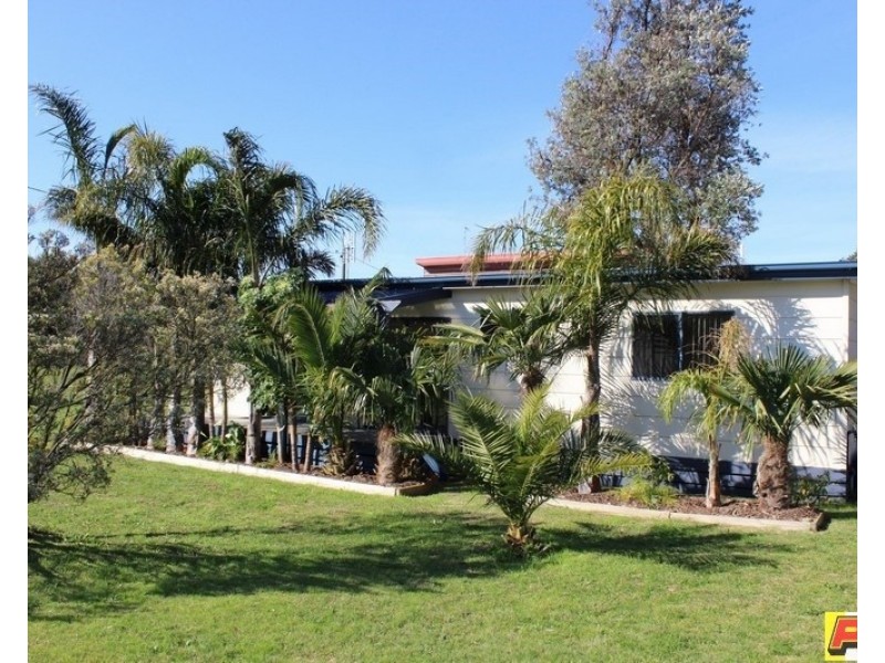 30 CRICHTON CRESCENT, Venus Bay VIC 3956