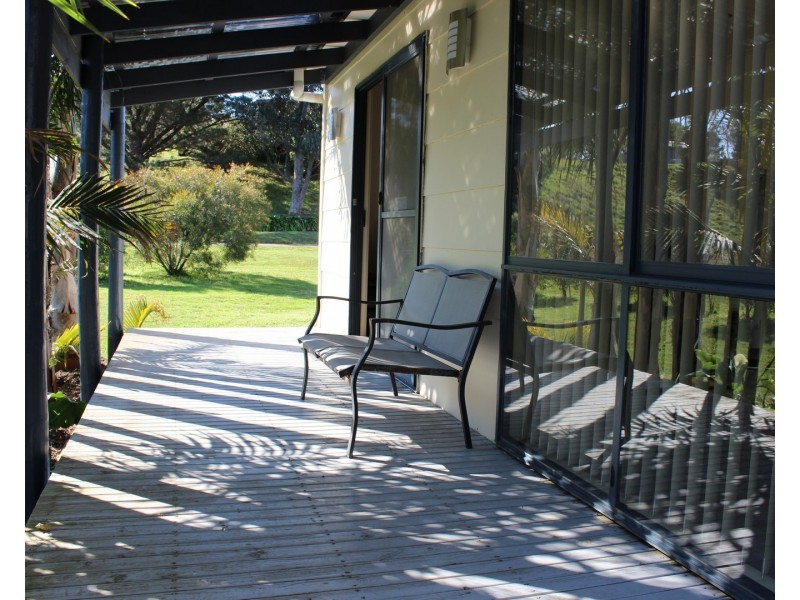 30 CRICHTON CRESCENT, Venus Bay VIC 3956