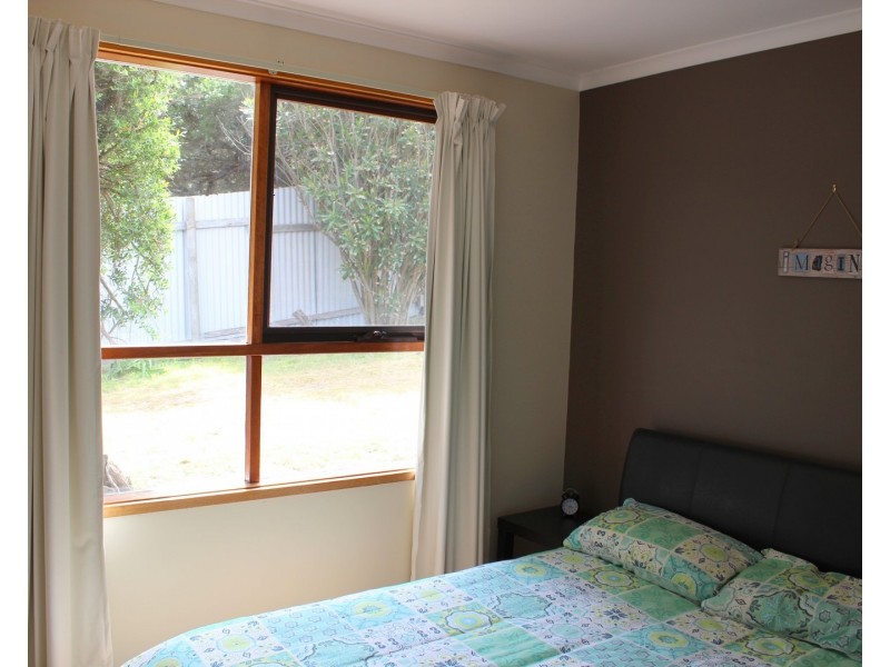 51 MCINDOE AVENUE, Venus Bay VIC 3956