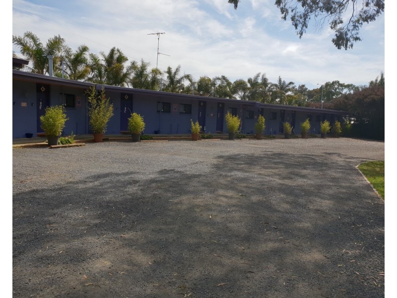 39 POWLETT STREET, Inverloch VIC 3996