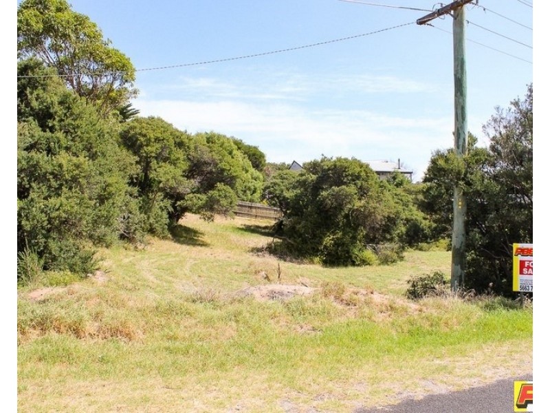 239 LEES ROAD, Venus Bay VIC 3956