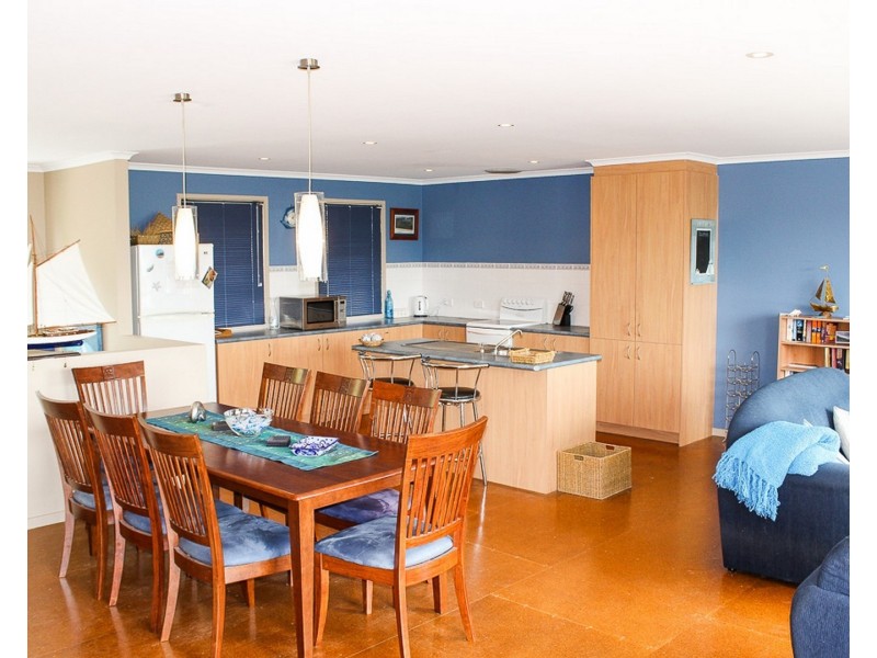 32 OUTLOOK DRIVE, Venus Bay VIC 3956