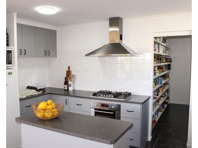 33 FISHERMANS ROAD, Venus Bay VIC 3956