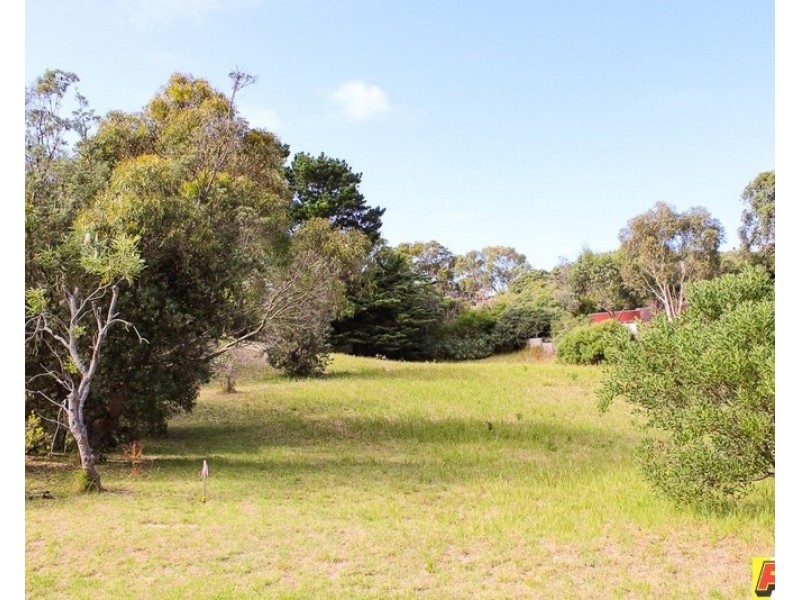 68 LOUIS ROAD, Venus Bay VIC 3956