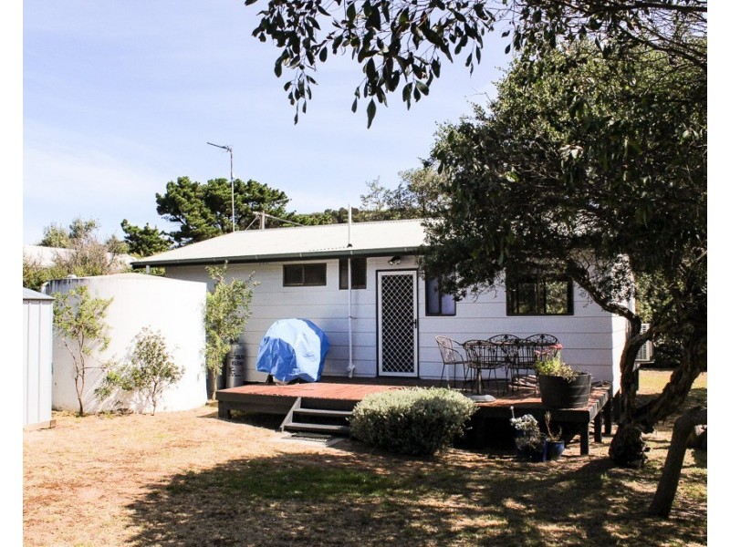 72 ATHERTON DRIVE, Venus Bay VIC 3956