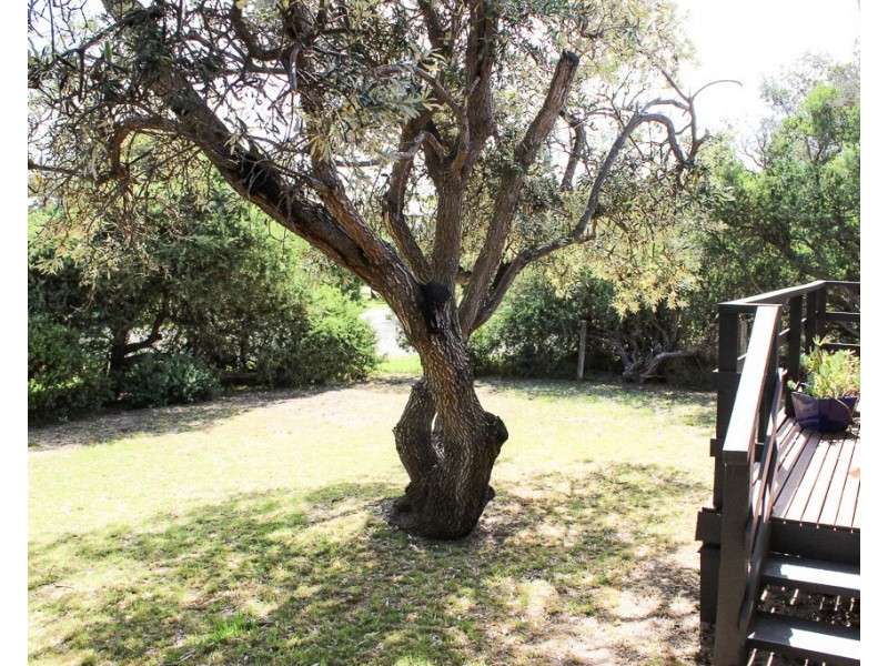 72 ATHERTON DRIVE, Venus Bay VIC 3956