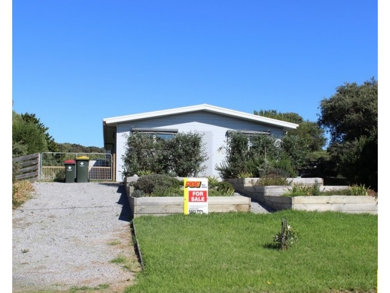 47 BRADLEY AVENUE, Venus Bay VIC 3956