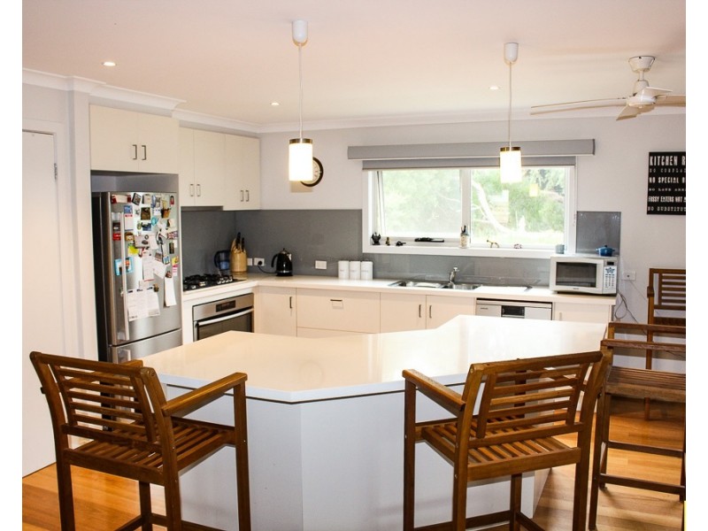 47 BRADLEY AVENUE, Venus Bay VIC 3956