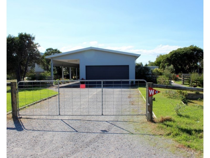47 BRADLEY AVENUE, Venus Bay VIC 3956