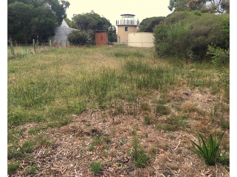 46 SEAVIEW DRIVE, Walkerville VIC 3956