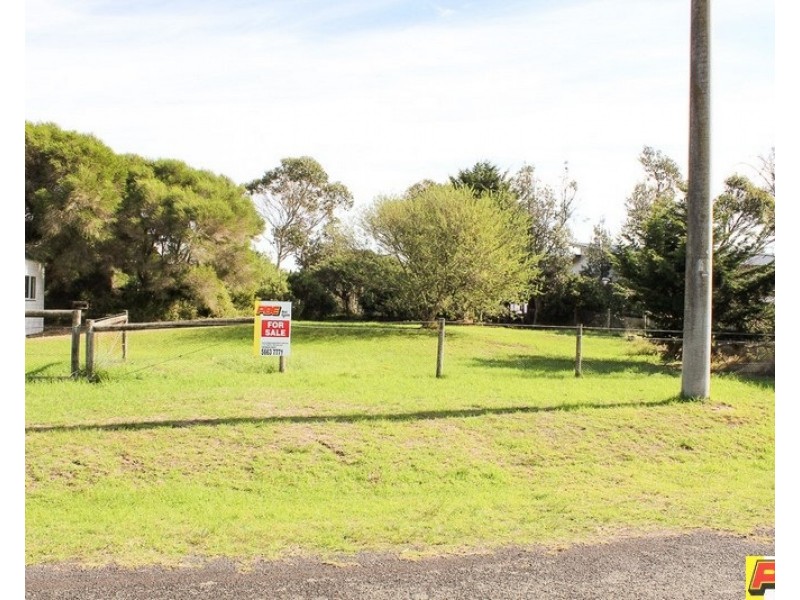 1 LINK ROAD, Venus Bay VIC 3956