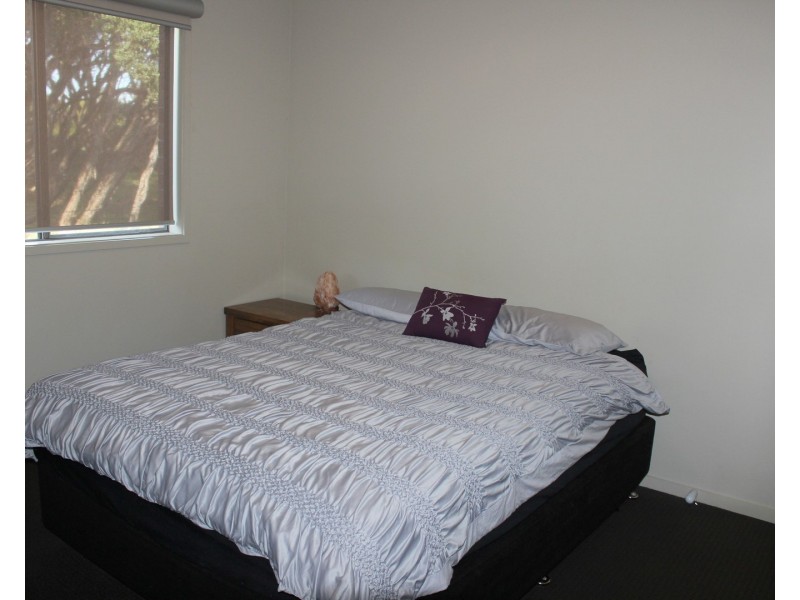 70 CANTERBURY ROAD, Venus Bay VIC 3956