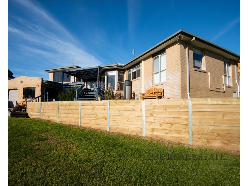 6 RENA COURT, Venus Bay VIC 3956