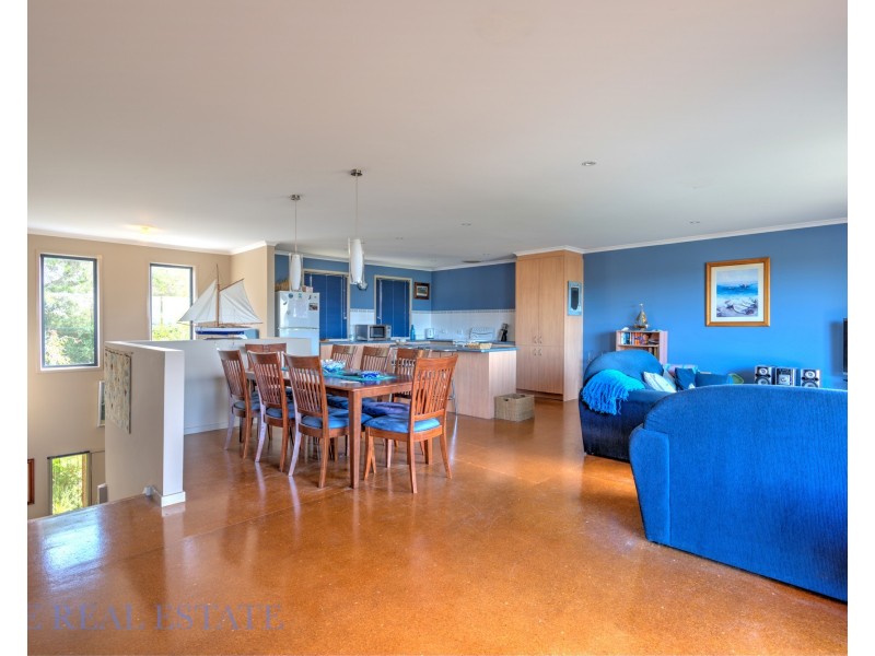 32. OUTLOOK DRIVE, Venus Bay VIC 3956