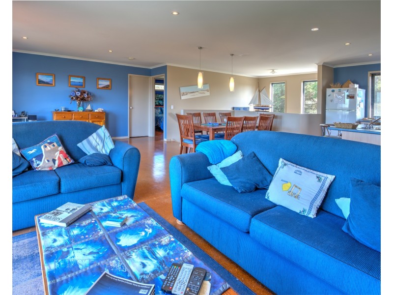32. OUTLOOK DRIVE, Venus Bay VIC 3956